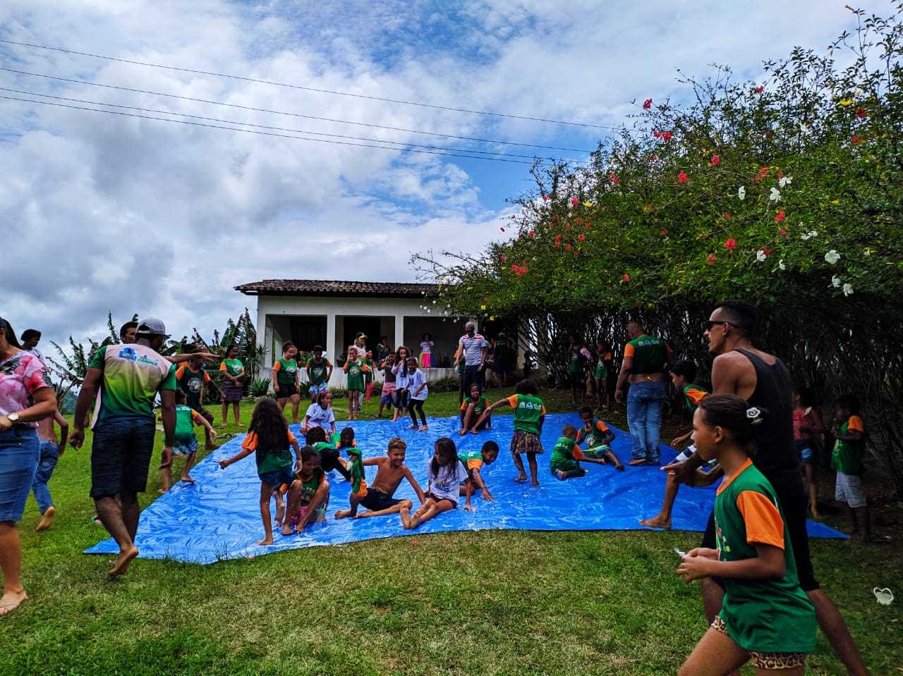 Camacã: Crianças beneficiárias do CRAS se divertem em confraternização de fim de ano